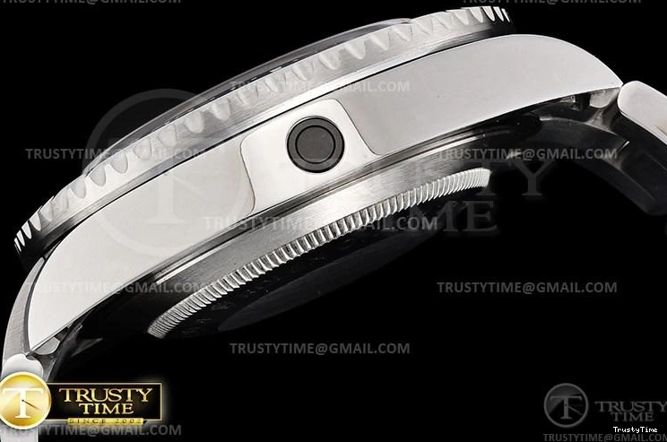 0410 ROLSD094 – Seadweller NewStyle 1023